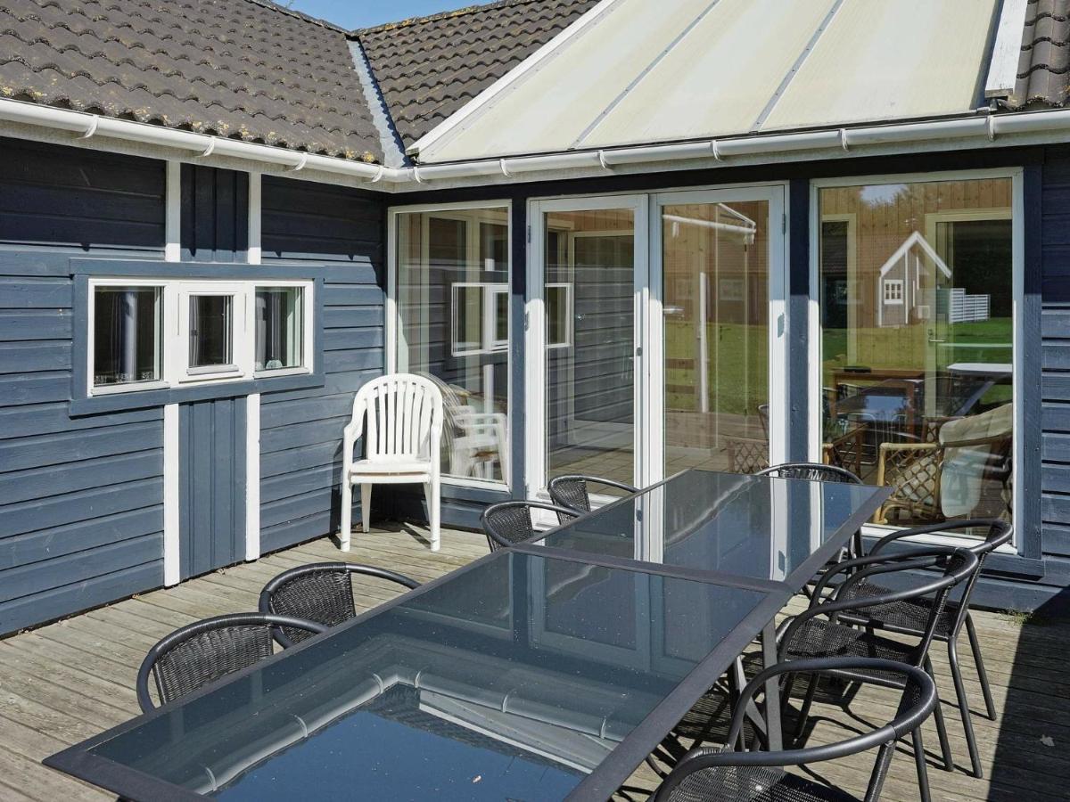12 Person Holiday Home In Aakirkeby Vester Somarken Exterior photo